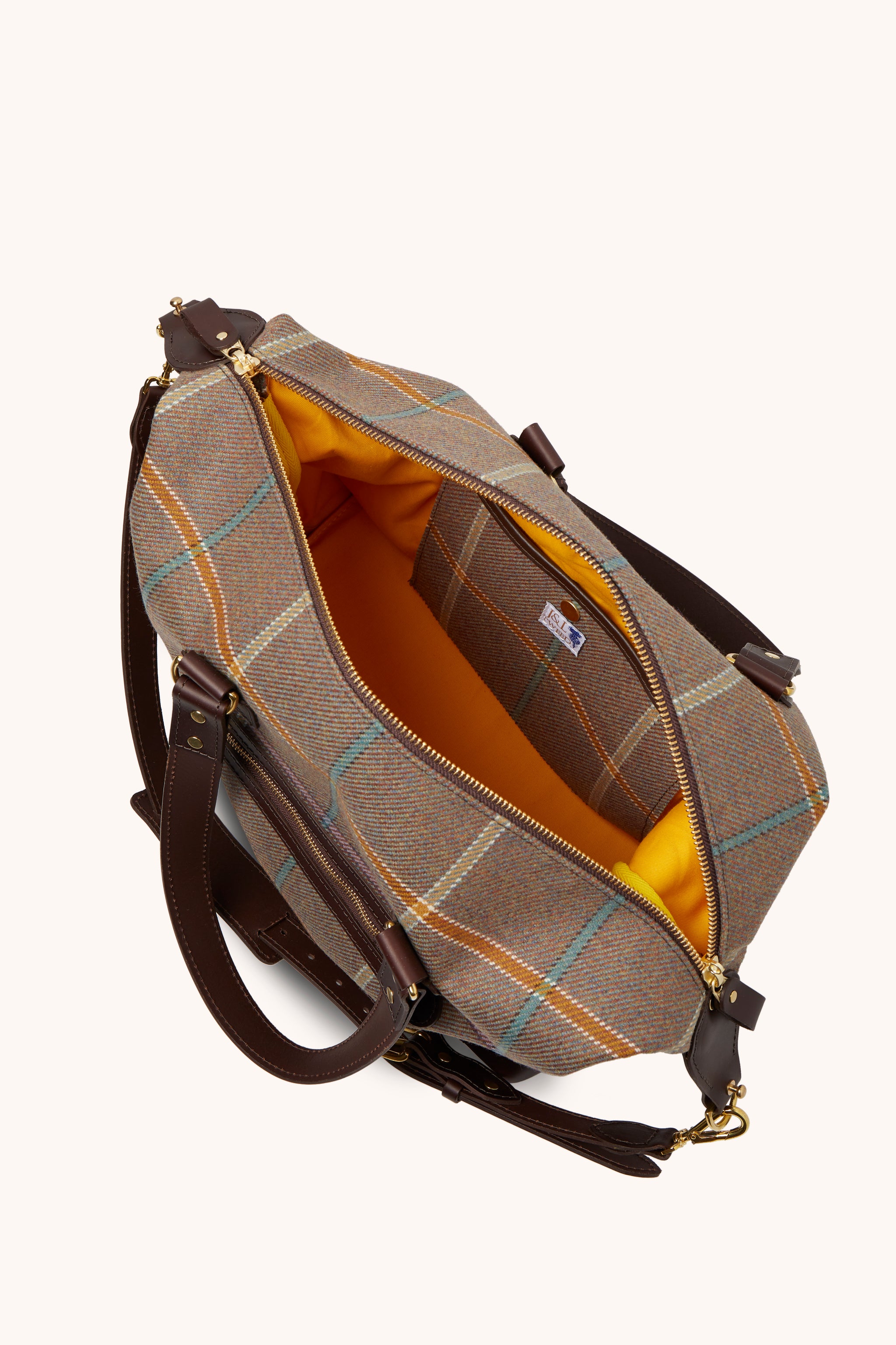 Hanna Weekender Bag – J&L Tweed Shop Now1