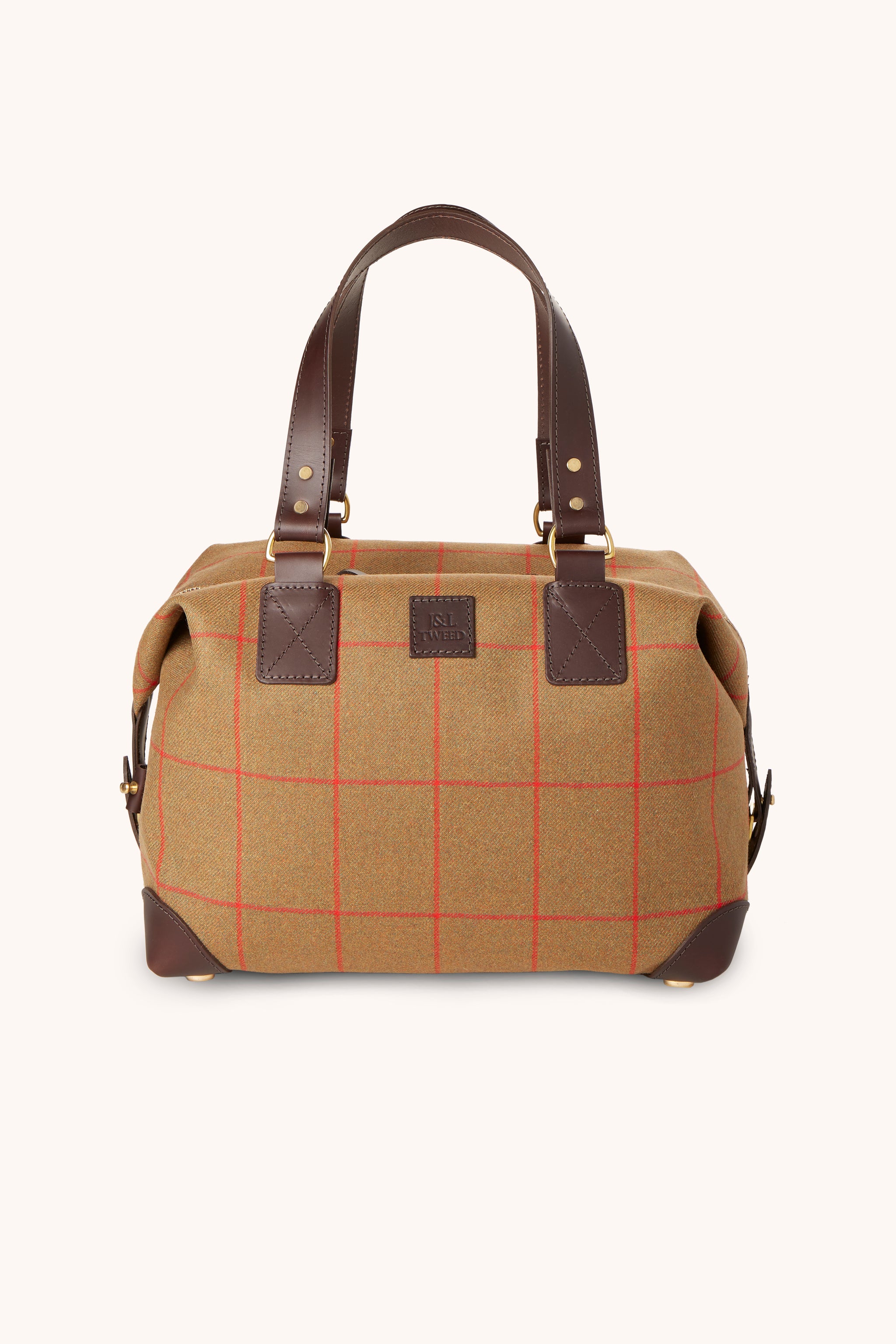Hanna Weekender Bag – J&L Tweed | Shop Now