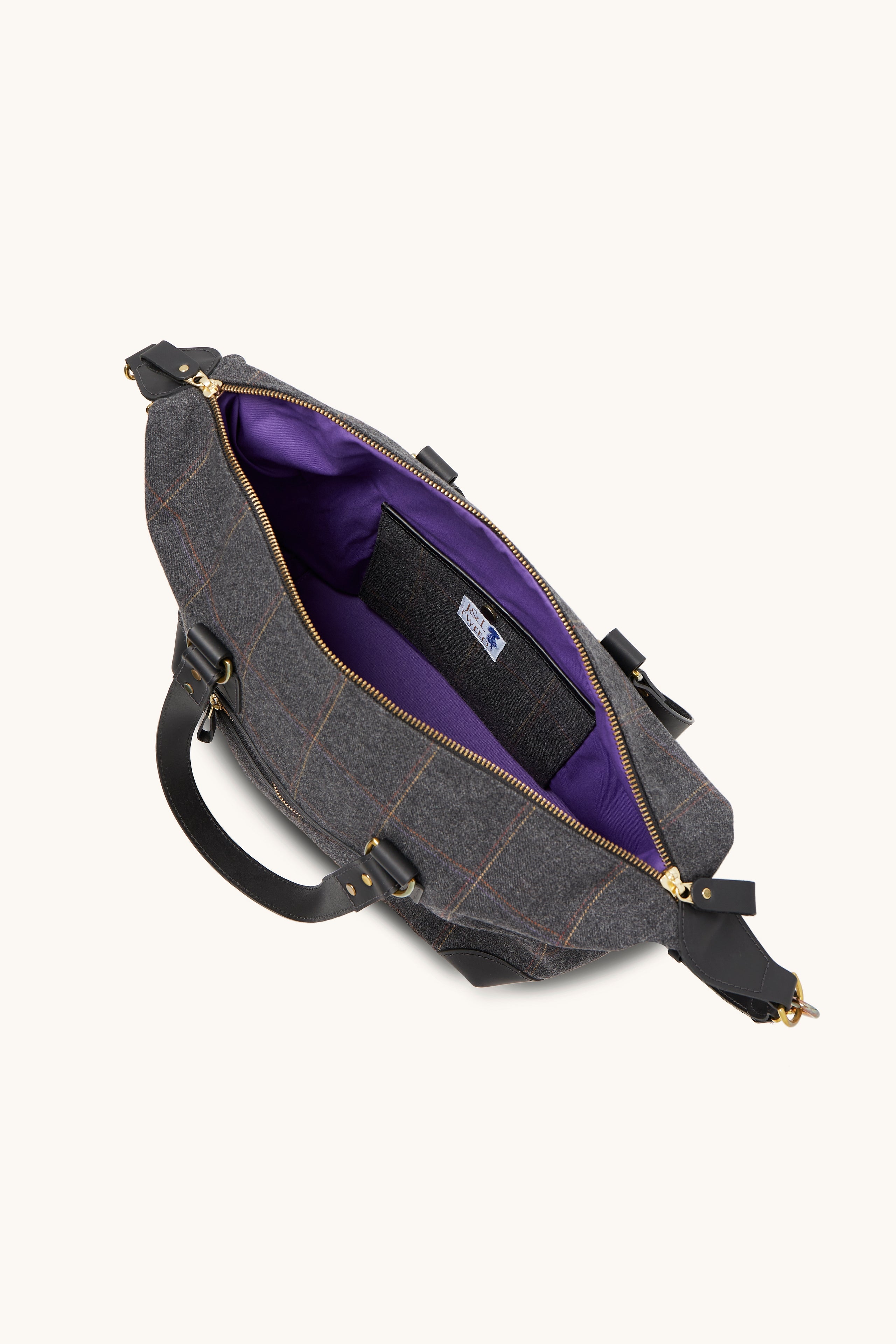 Hanna Weekender Bag-Black Isle